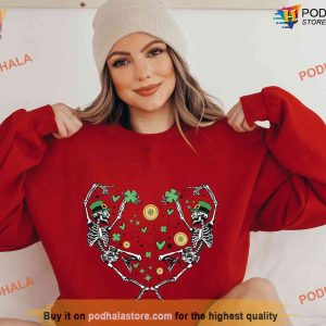 Family Fun St Patricks Day Skeleton Sweatshirt Unique St Patricks Day Gifts for All Ages 2