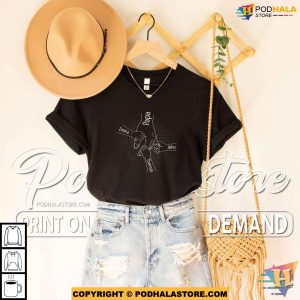 Personalized Holding Papas Hand Shirt for Fathers Day Dad With Kids Name Tee 3