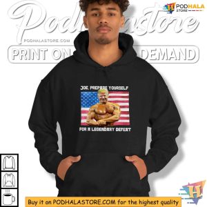 Patriotic Trump Bodybuilder Flexing Muscles American Flag Shirt 4