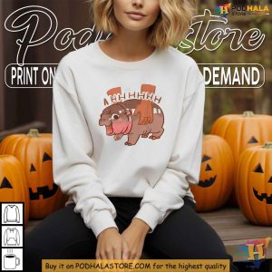 Bouncy Pig Moo Deng Meme Shirt, Adorable Baby Hippo Cartoon, Fun Thai Meme