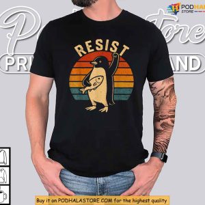 Penguin Resist Protest Shirt Funny Anti Tariff Graphic Statement Tee 2025 2