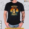 Resist Penguin Cool Protest Design Funny Animal Against Tariffs Shirt